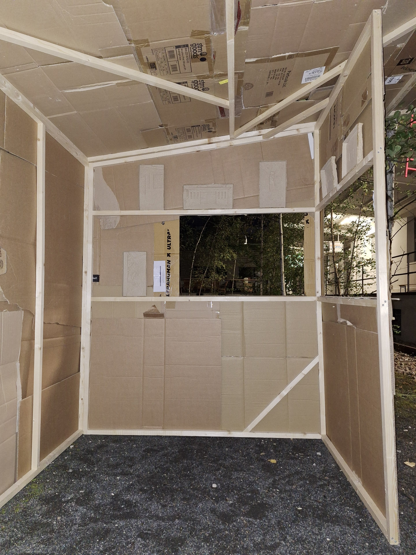 Münchensteinerstrasse, Ilja Zaharov, 2024, Installation view 16