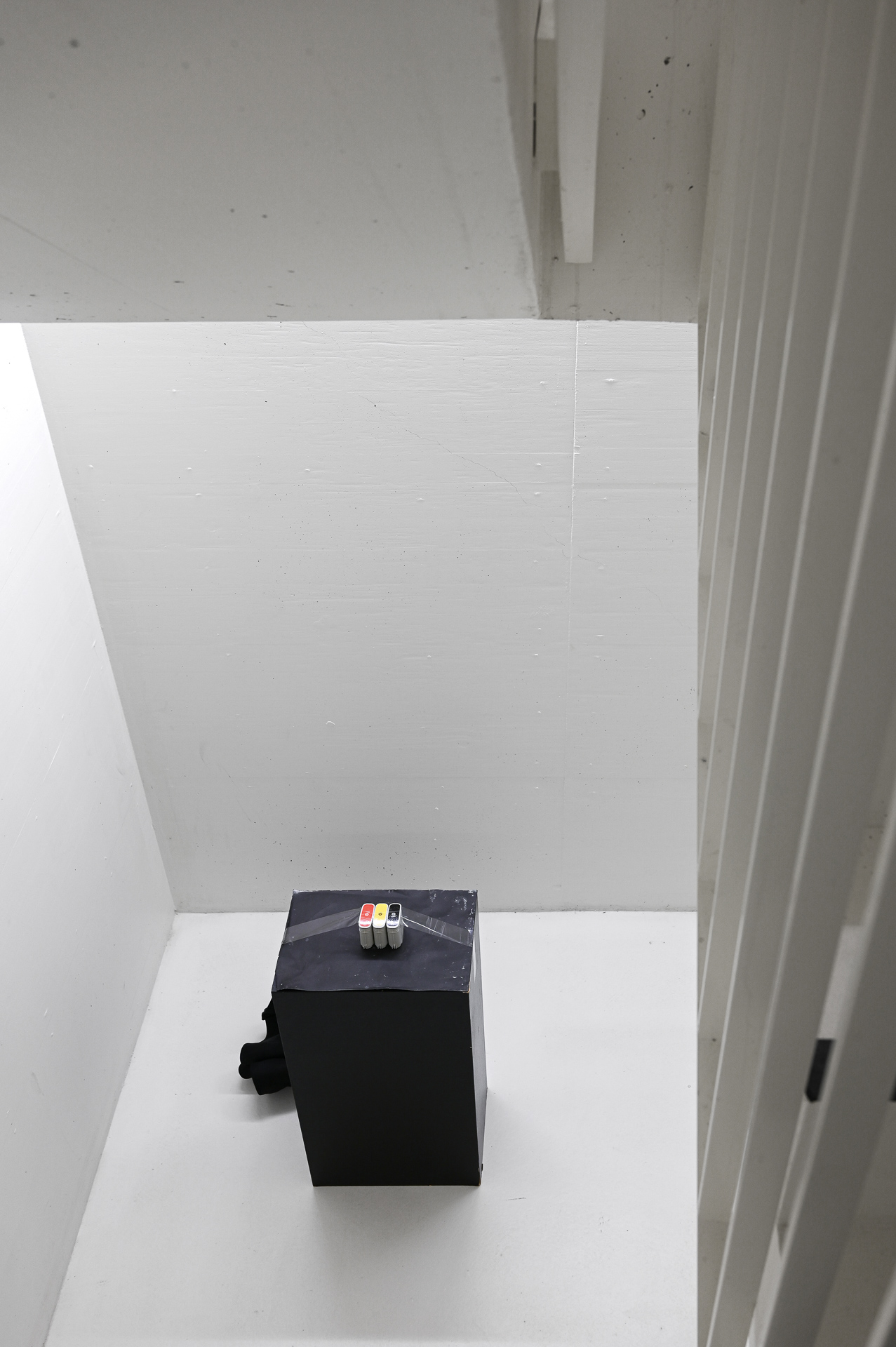 Vers Dor, I left before the screening/M.B., 2025