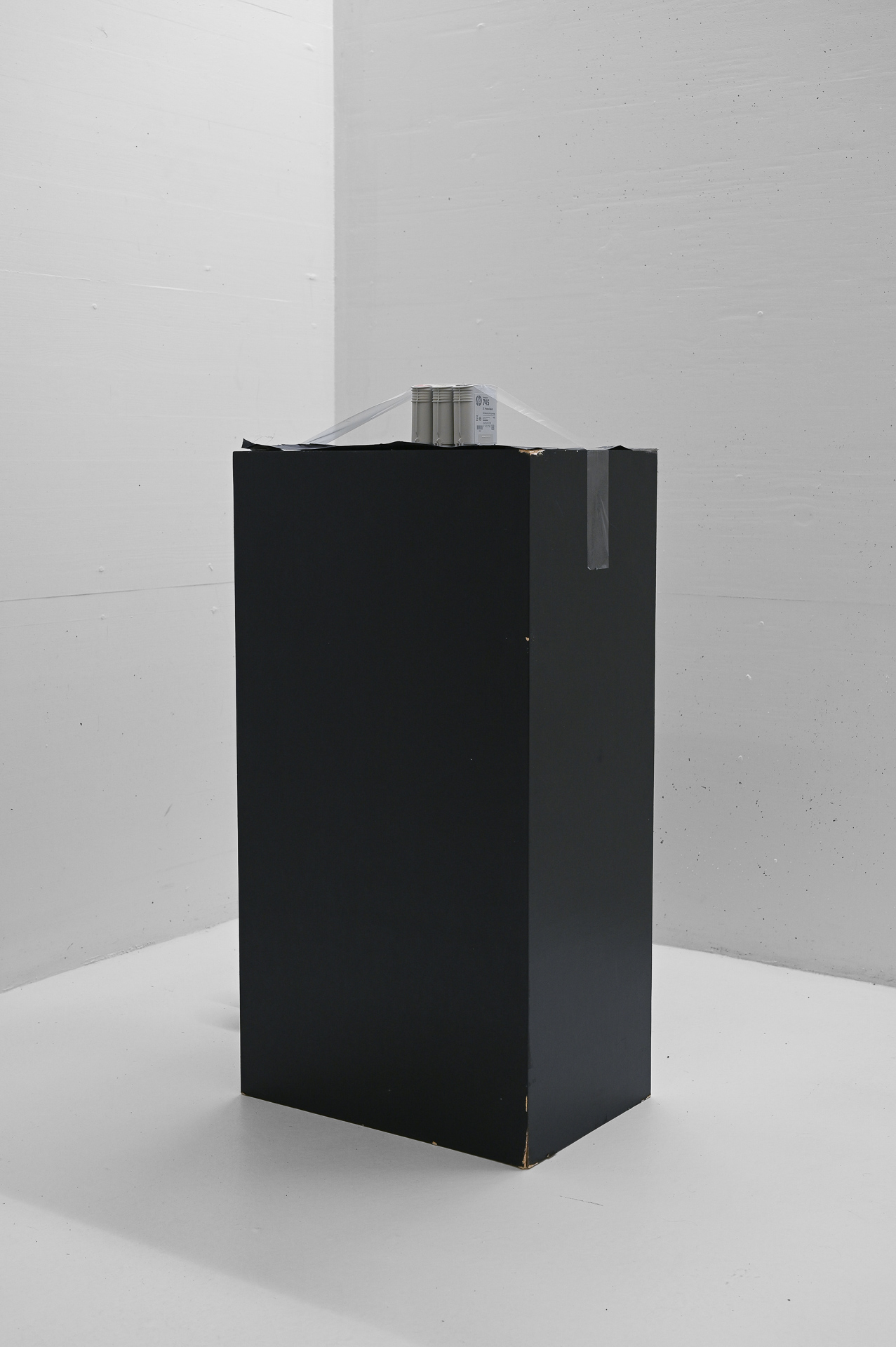 Vers Dor, I left before the screening/M.B., 2025